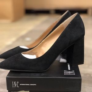 This is for a new size 7 INC heel